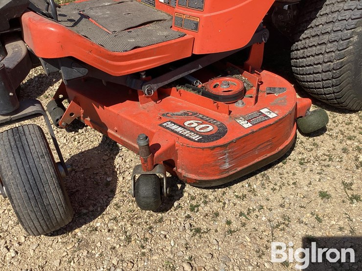 kubota-zd326-image-9