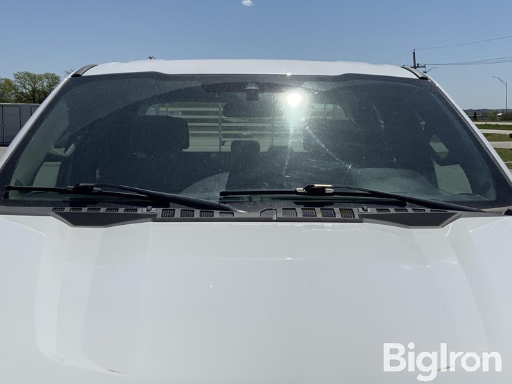 2021-ford-f250-xl-image-15