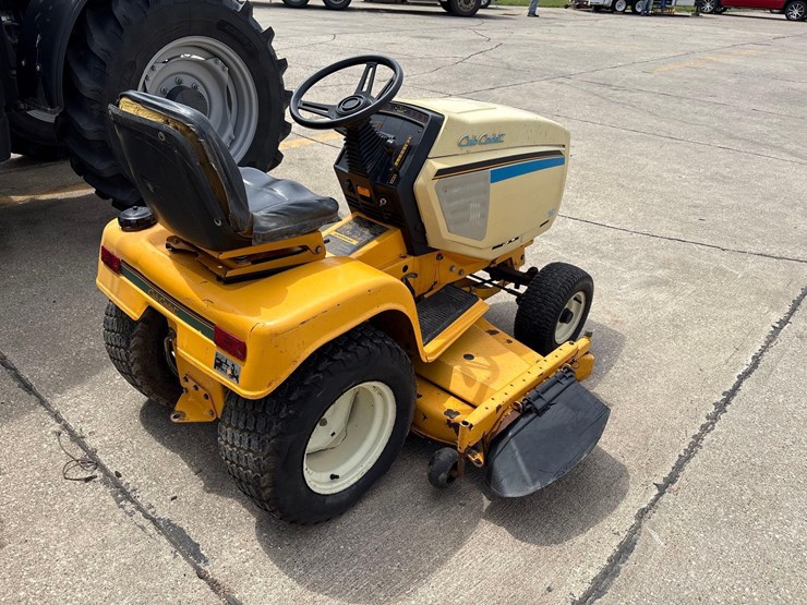 cub-cadet-1864-image-3