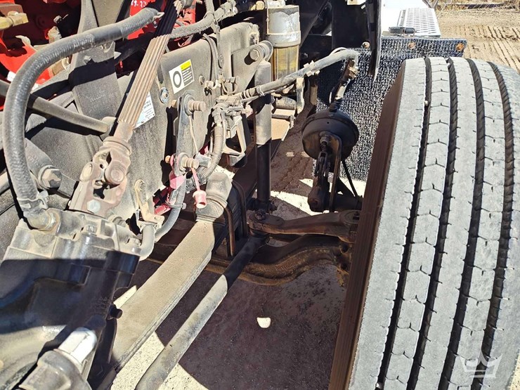 2012-kenworth-t800-image-35