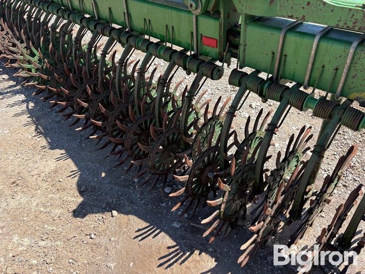john-deere-400-image-15