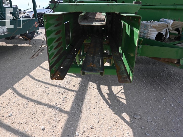 john-deere-348w-image-4