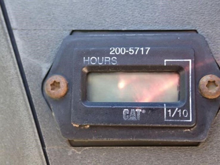 2006-caterpillar-216b-image-10