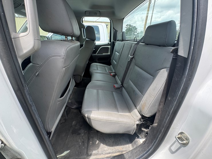 2017-chevrolet-silverado-1500-image-6