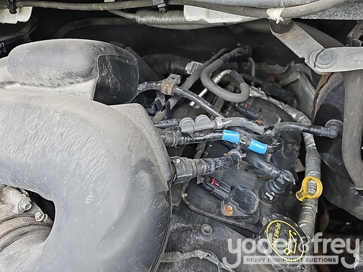2015-ford-transit-image-30