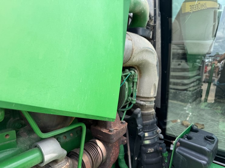 2016-john-deere-r4038-image-74