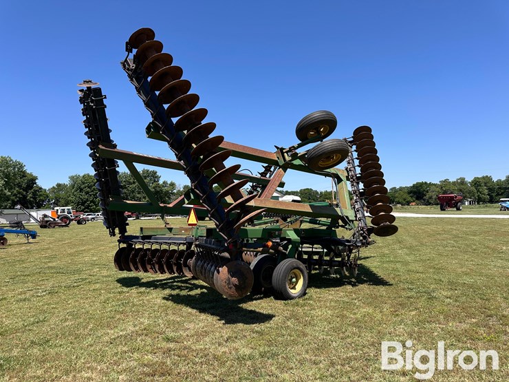 john-deere-650-image-5