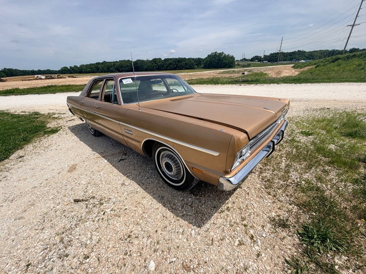 #24070-•-1969-plymouth-fury-image-12