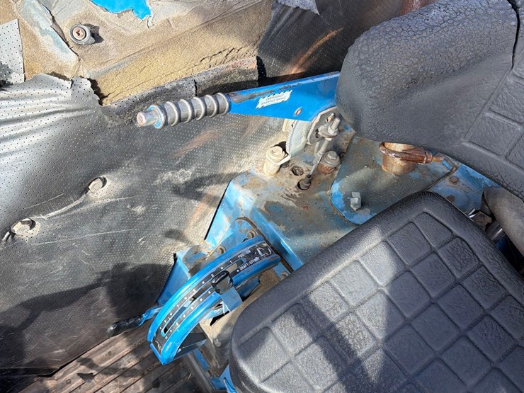 ford-4610-image-25