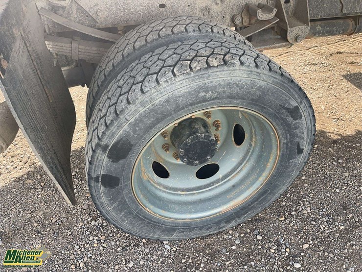 2008-ford-f550-image-12