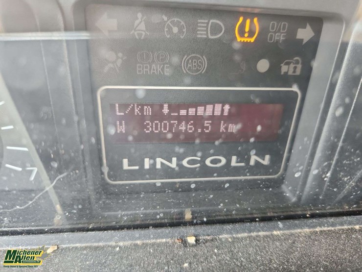 2008-lincoln-navigator-image-27