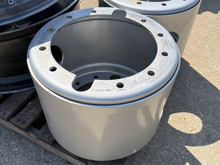case-ih-380-image-4