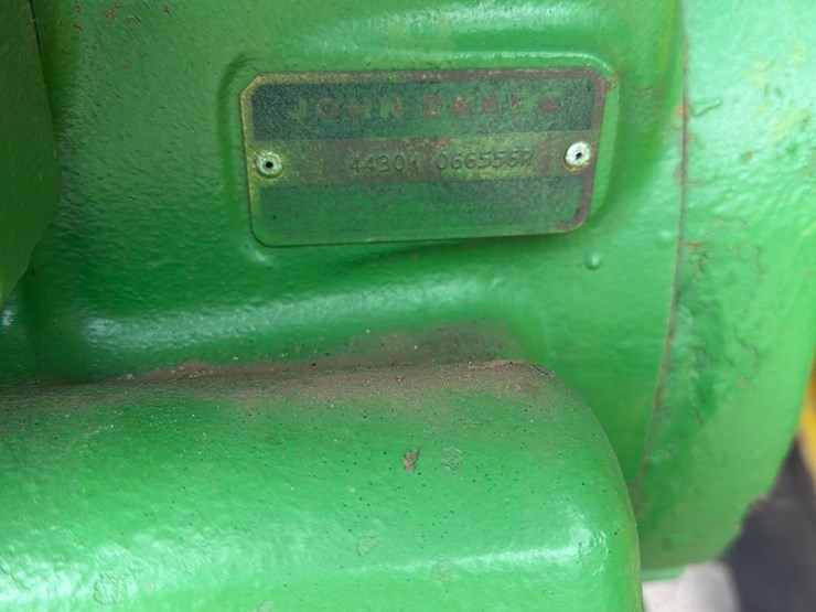 john-deere-4430-image-11