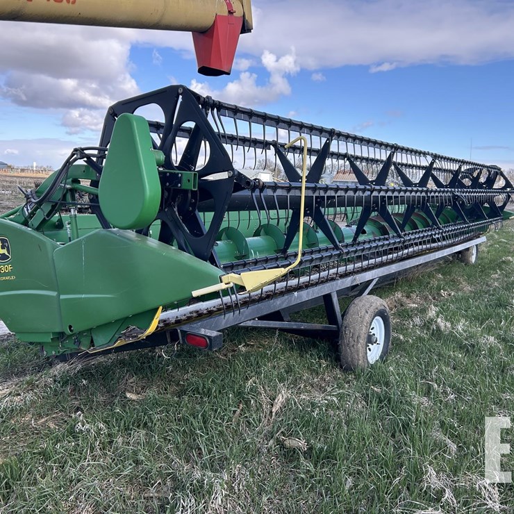 2007 JOHN DEERE 630F