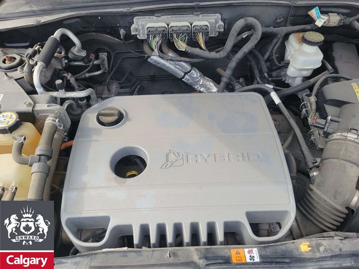 ford-escape-hybrid-image-37