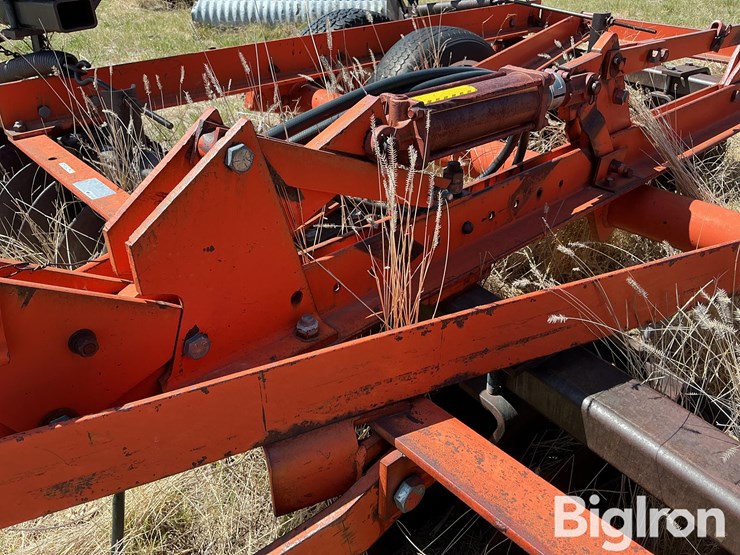 allis-chalmers-2300d-disk-harrow-image-12