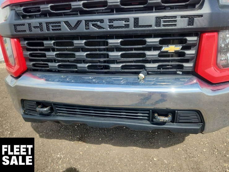 2020-chevrolet-silverado-3500hd-image-51