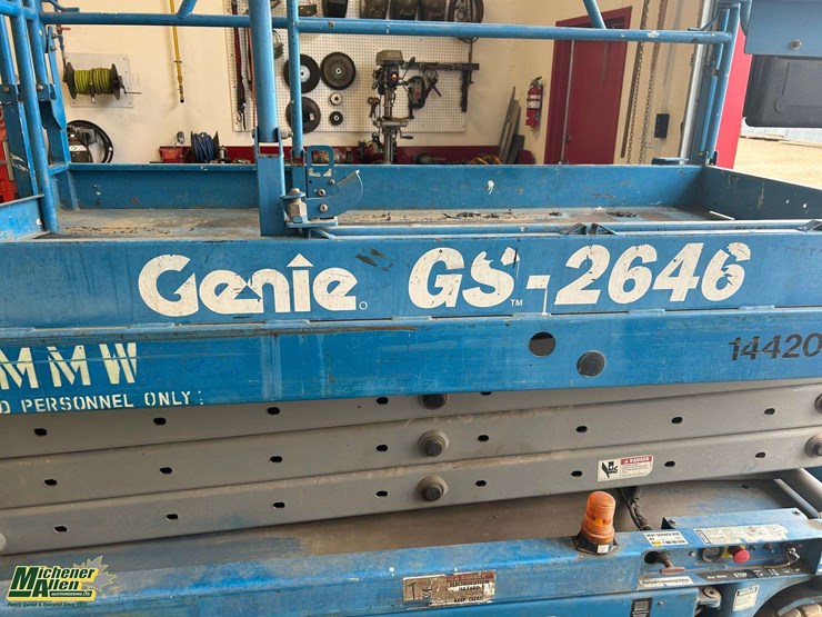 2001-genie-gs2646-image-16