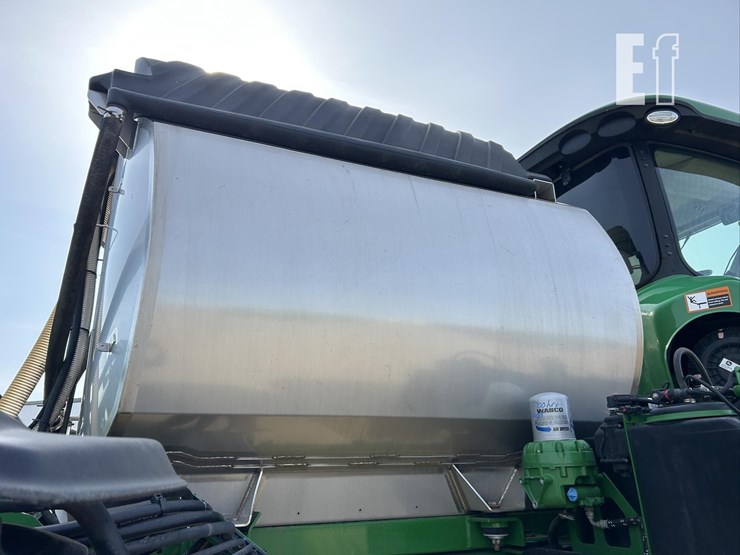 2020-john-deere-r4045-image-126