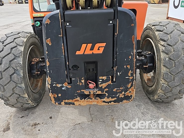 2020-jlg-1255-image-17