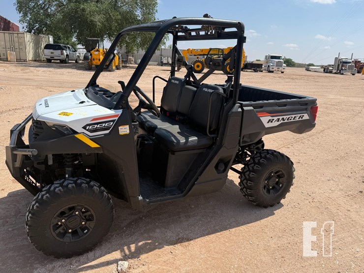 2023-polaris-ranger-image-1