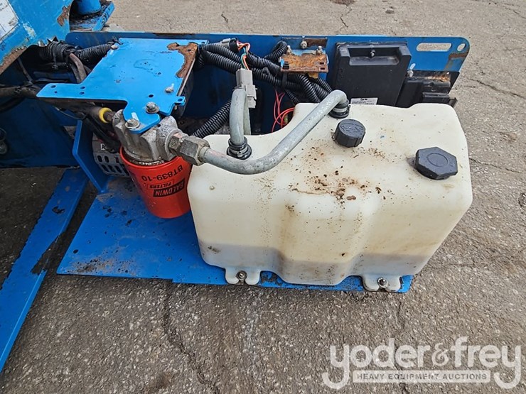 2015-genie-gs1930-image-15