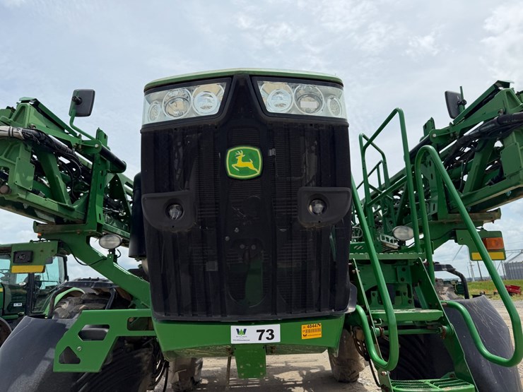 2016-john-deere-r4038-image-47