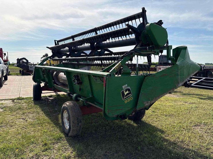 john-deere-920-image-4