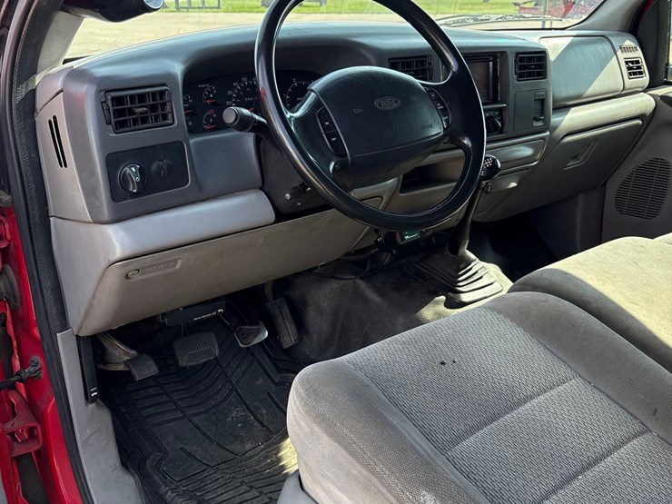 2000-ford-f350-image-31