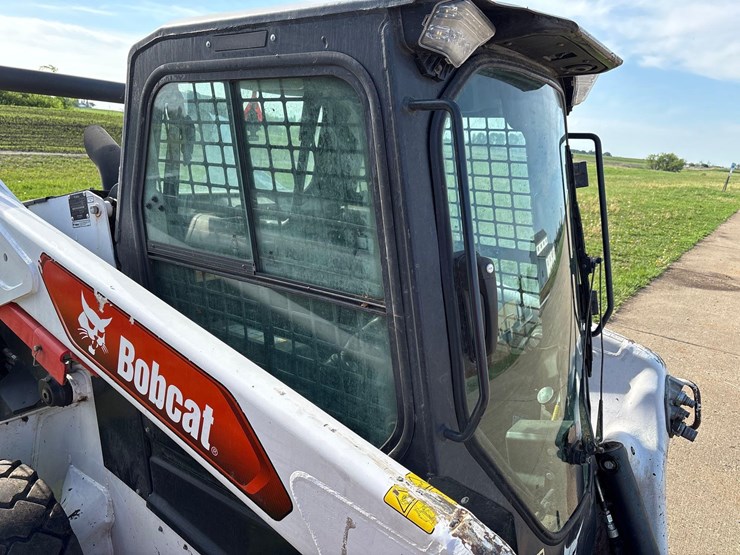 2021-bobcat-s76-image-12