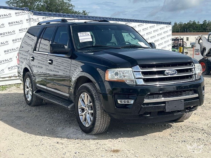 2017-ford-expedition-image-2