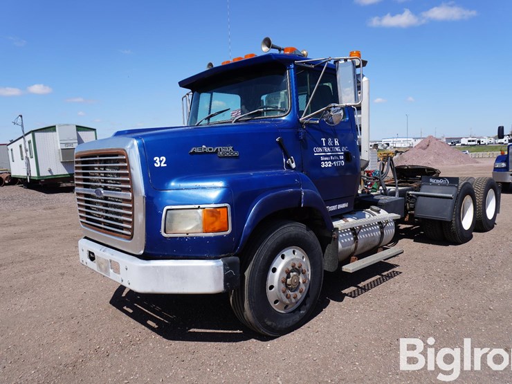 1994-ford-lta9000-image-1