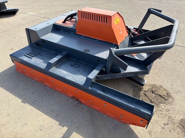 heavy-duty-skidloader-72”-whirly-mower-image-11