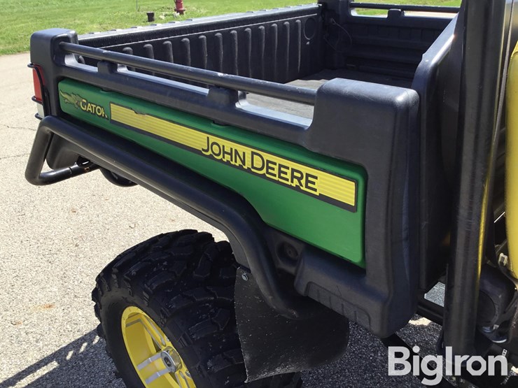 2011-john-deere-gator-image-15