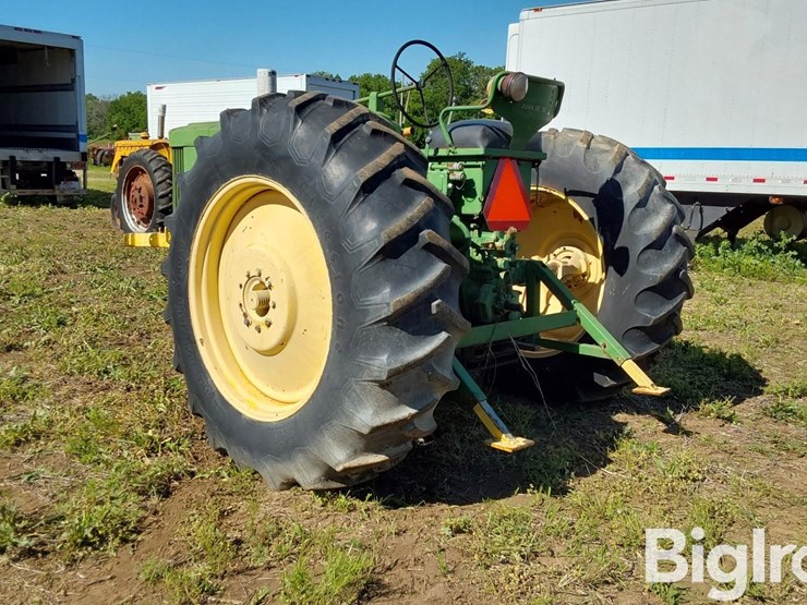 1953-john-deere-60-image-7