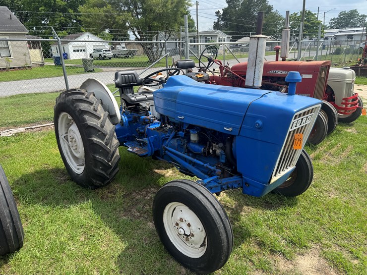 ford-3600-image-2