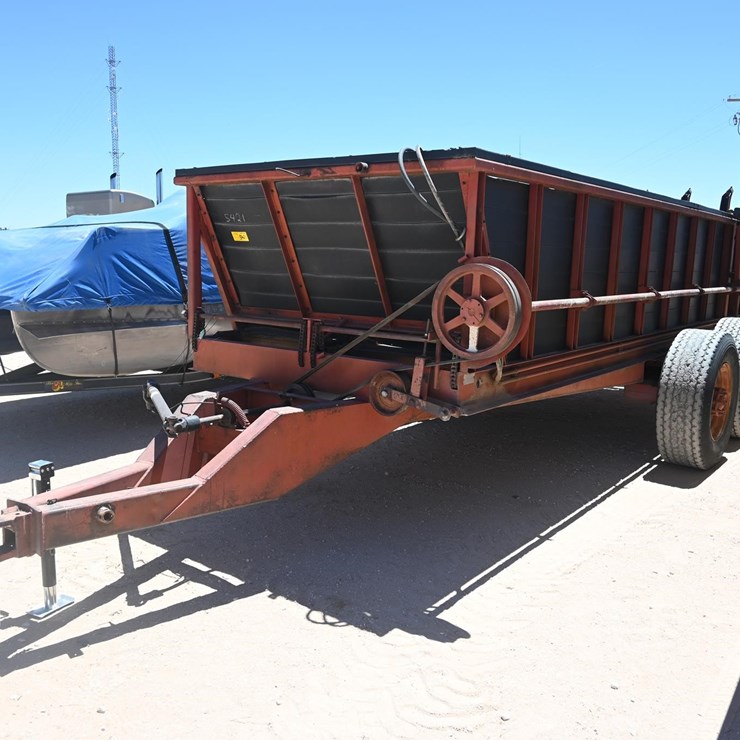 MANURE SPREADER UNKNOWN 5421