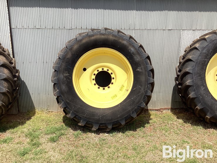 john-deere-4830-image-15