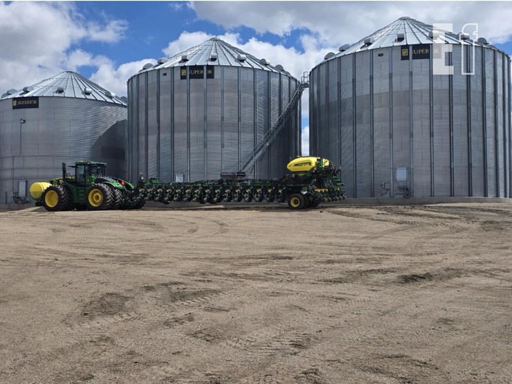 2023-john-deere-db90-image-8