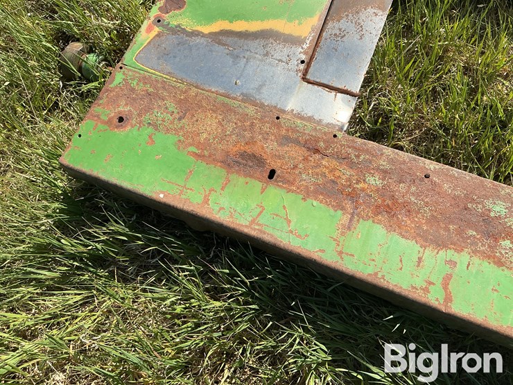 john-deere-5830-image-12