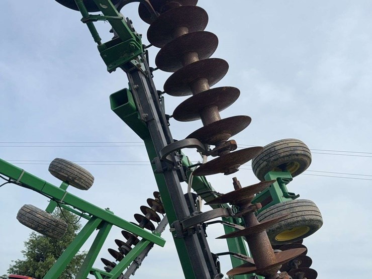 john-deere-637-image-5