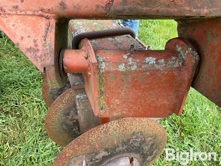 bush-hog-1445-image-16