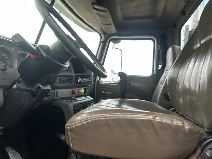 2005-mack-vacuum-truck-5222-image-4