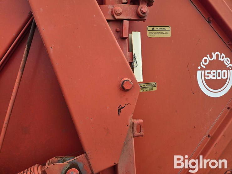 hesston-5800-image-20