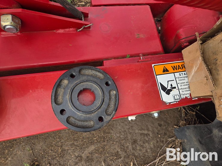 2014-case-ih-md92-image-14