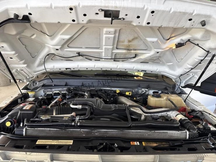 2012-ford-f550-image-11