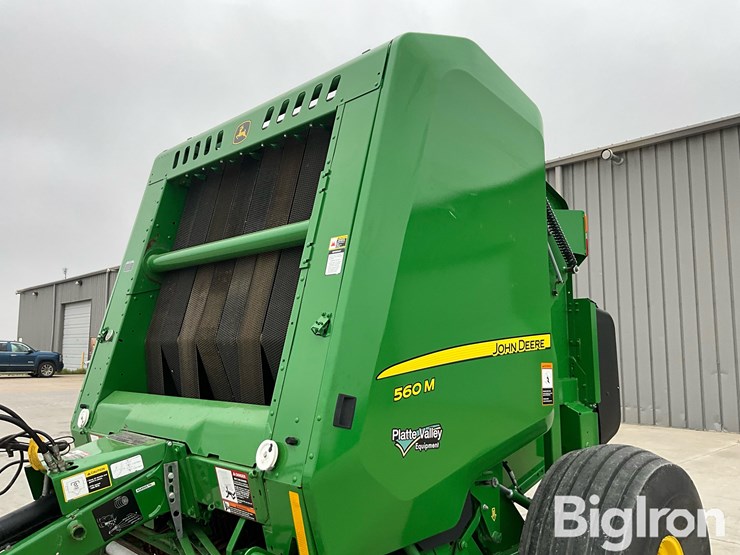 2022-john-deere-560m-image-9