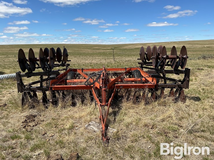 allis-chalmers-2300d-disk-harrow-image-2
