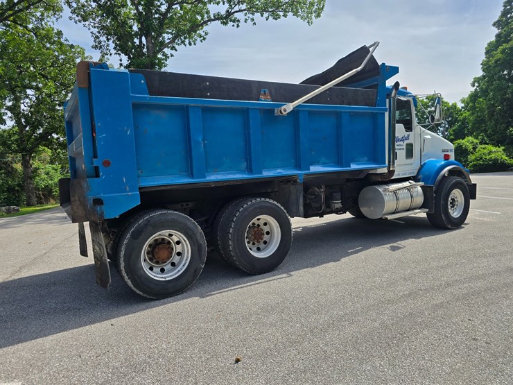 2003-kenworth-t800-image-21