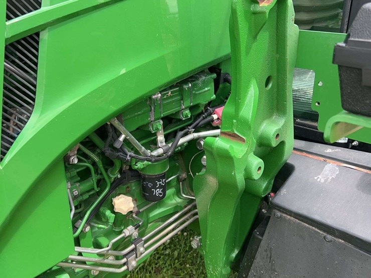 2015-john-deere-6120e-image-6